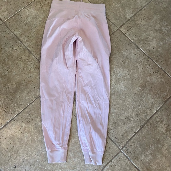 Lululemon Dance Studio Jogger Misty Pink unlined strawberry milkshake - Picture 4 of 9